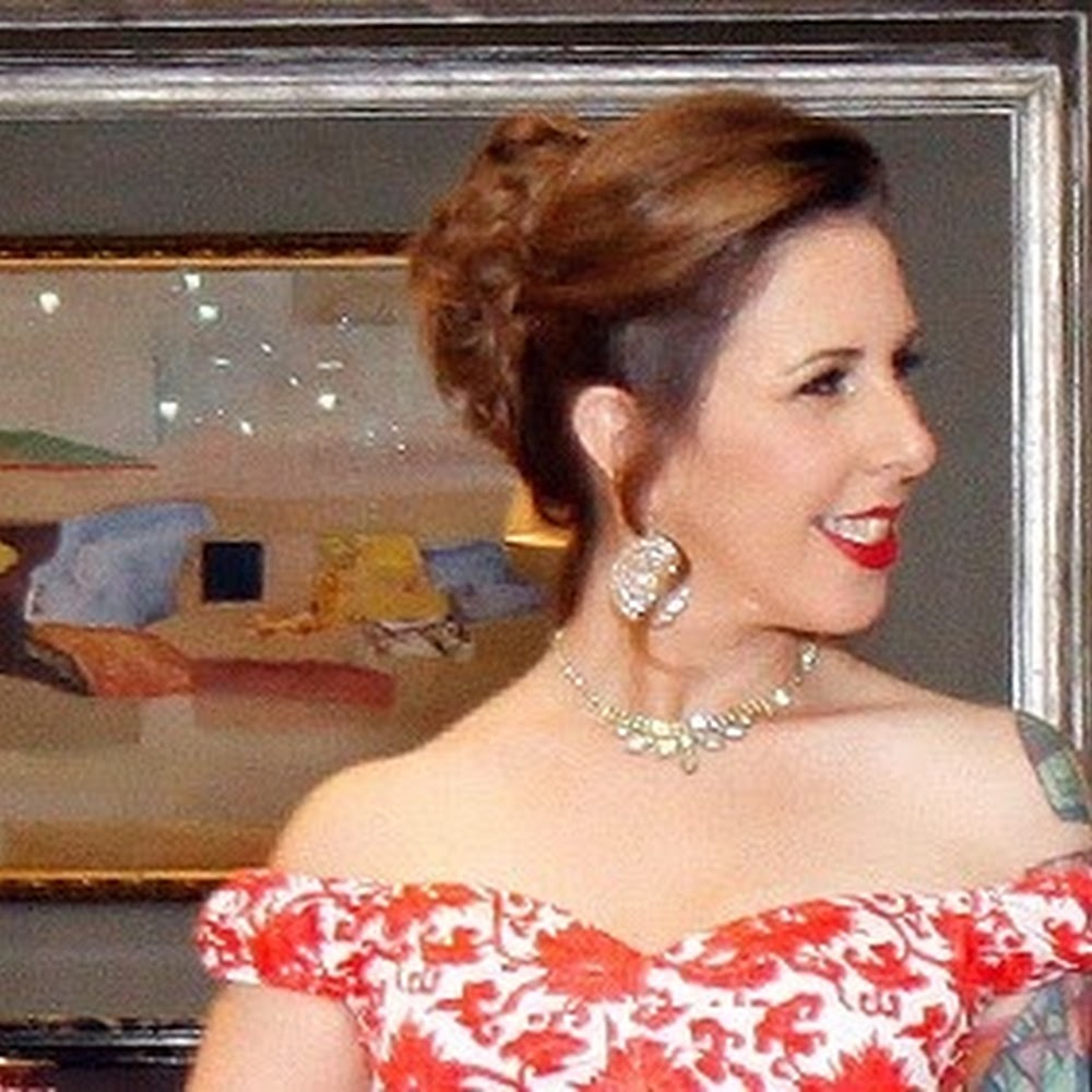 Meet your Posher, Traci